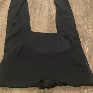 Crossover Leggings With pockets